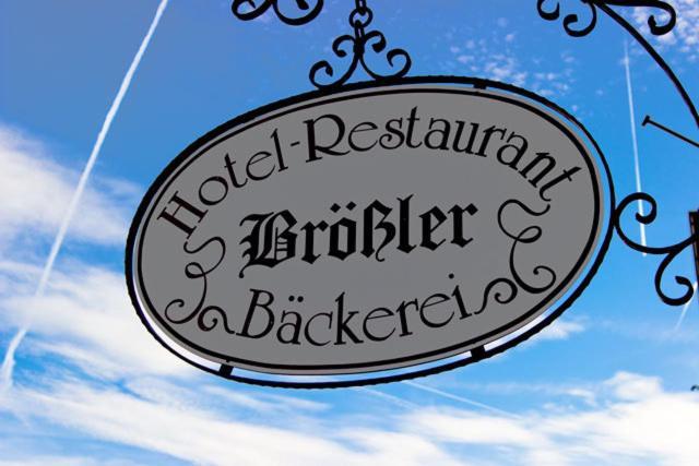 Hotel Broessler Stockstadt am Main Exteriör bild